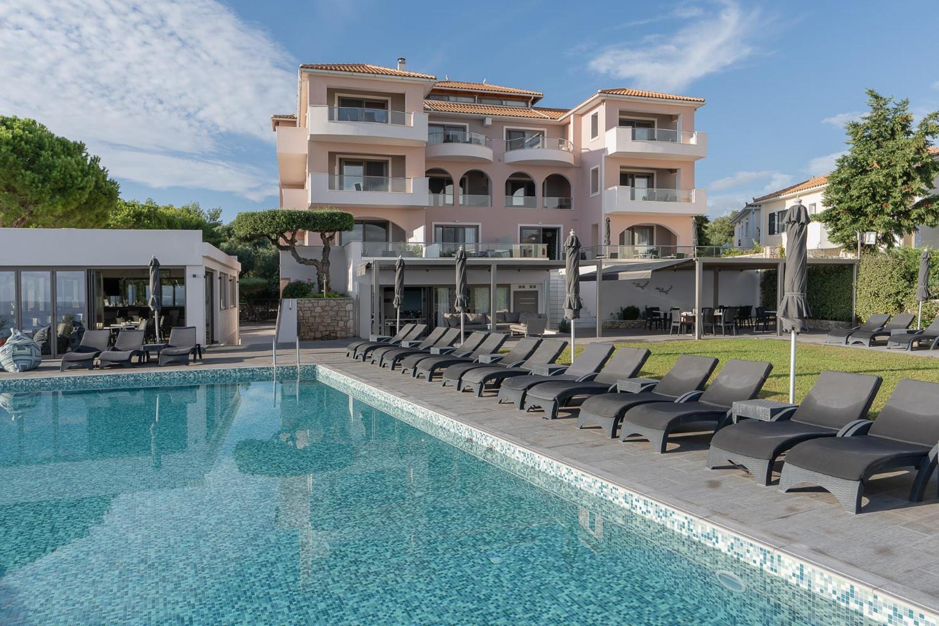 Kymothoe Elite Suites Tsilivi  Bagian luar foto
