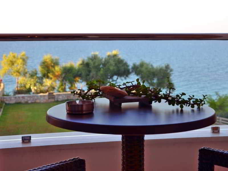Kymothoe Elite Suites Tsilivi  Bagian luar foto