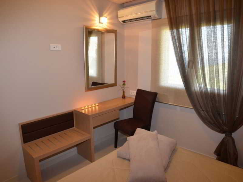 Kymothoe Elite Suites Tsilivi  Bagian luar foto