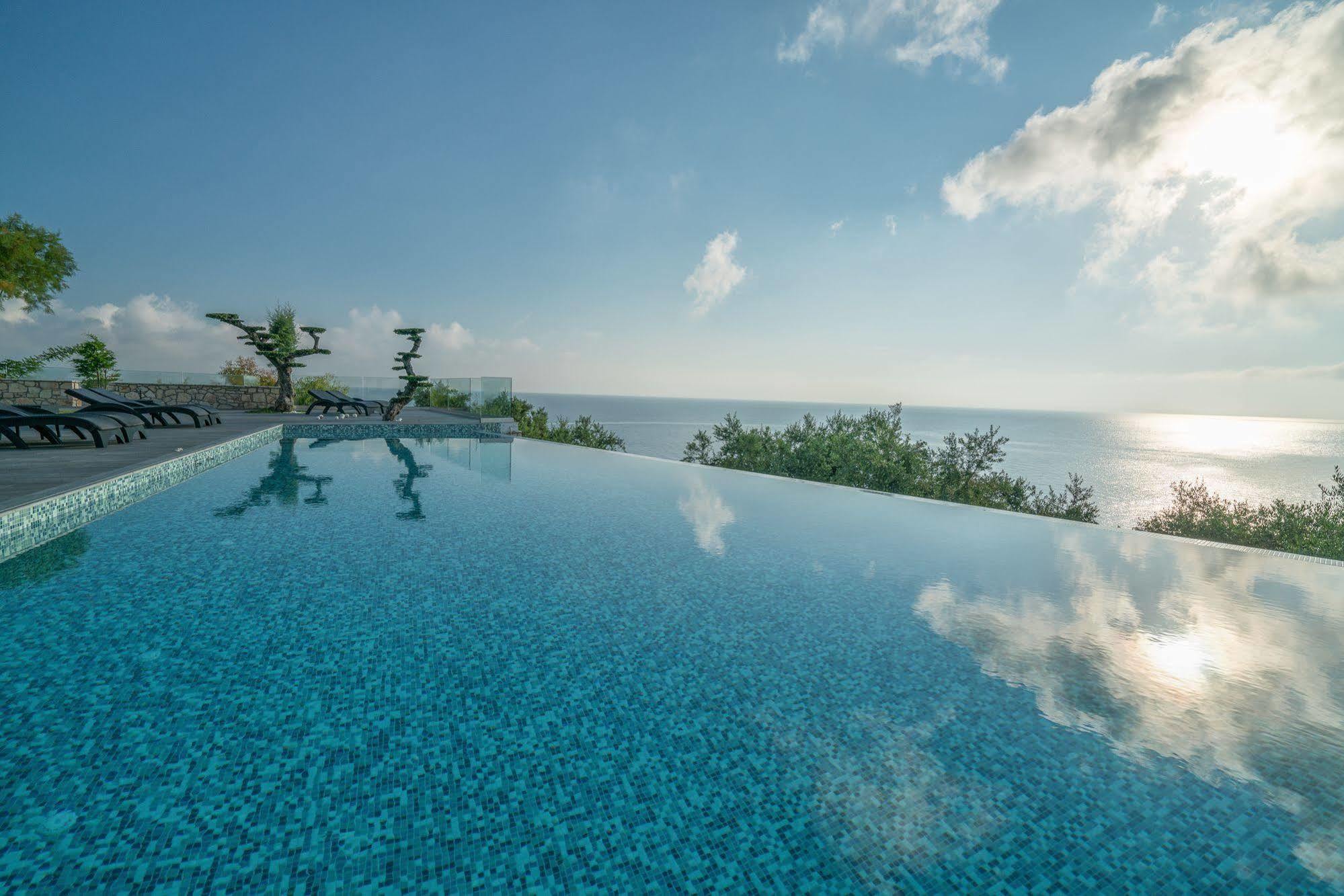 Kymothoe Elite Suites Tsilivi  Bagian luar foto